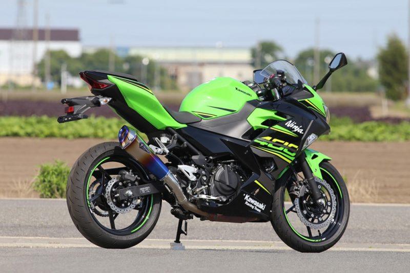 r’s gear アールズギア ワイバンリアルスペック スリップオン Type R ニンジャ400 2014- KAWASAKI カワサキ スリップオンマフラー マフラー サイレンサーカラー：チタンドラッグブルー