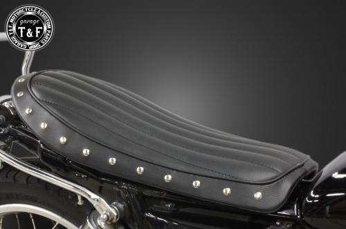 Garage T&F ガレージ スタッド付きバーチカルシート(Face-7) SR400 YAMAHA ヤマハ シート シート関連 外装