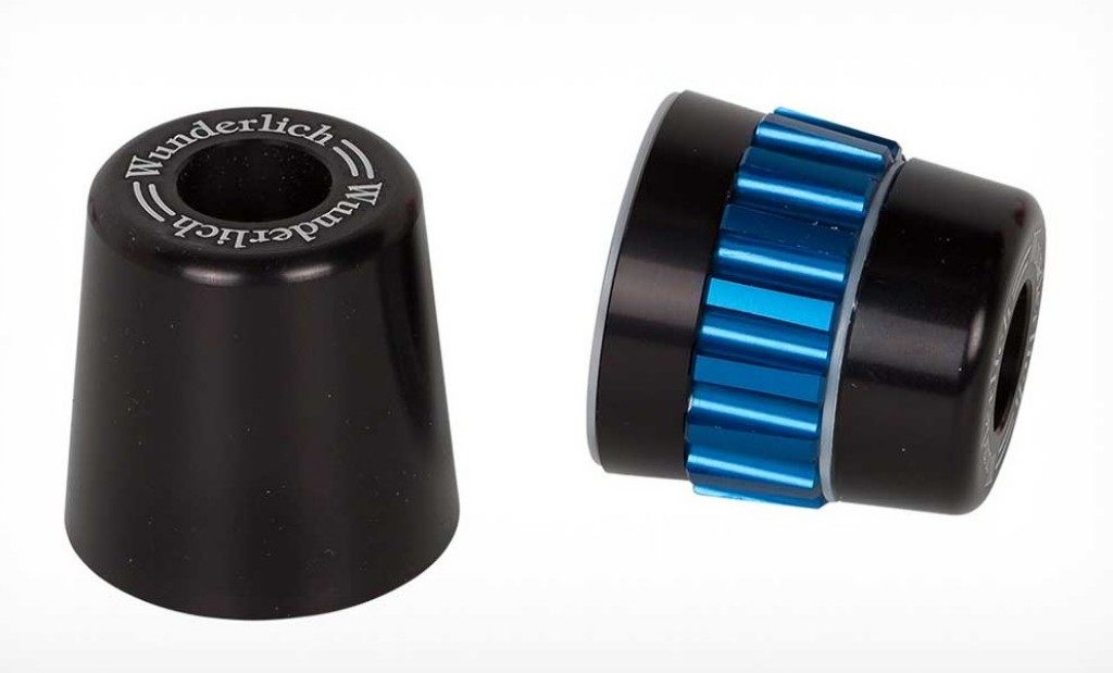 楽天市場】AKRAPOVIC アクラポビッチ Slip-On Line スリップオン