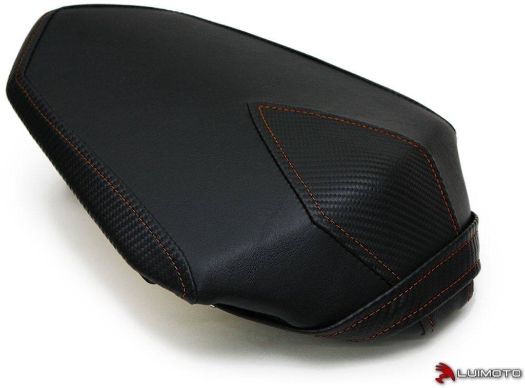 LUIMOTO ルイモト リアシートカバー Z800 KAWASAKI カワサキ シートカバー シート関連 外装 カラー：ブラック／オレンジステッチ｜ウェビック　店