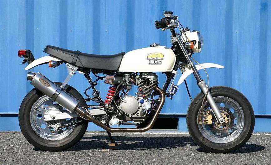 OUTEX アウテックス OUTEXマフラー エイプ100 HONDA ホンダ フルエキゾーストマフラー マフラー