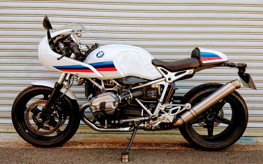 ASAHINA RACING アサヒナレーシング GPフォーミュラフルチタンスリップオン R nine T BMW スリップオンマフラー マフラー サイレンサー長：480mm / エンド部：ラージエンド / オプション専用バッフル：ラージエンド用