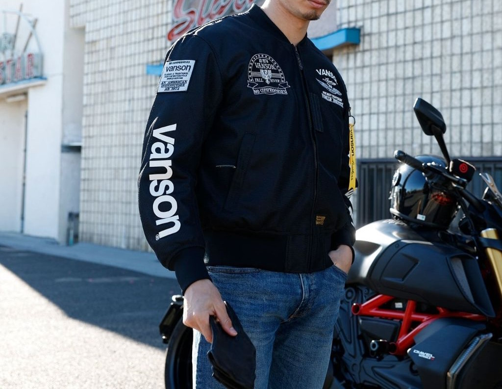 限定15％OFF】 masaki様専用vansonバイクウェア ジャケット MA-1 (XL