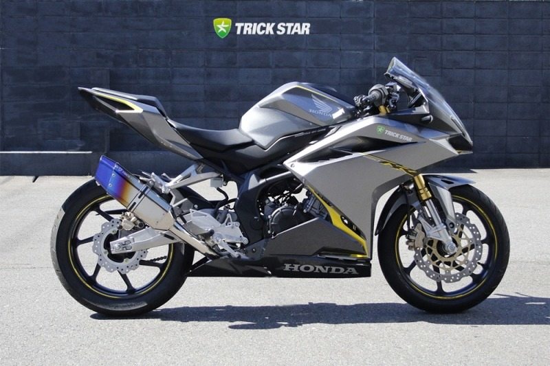 TRICKSTAR トリックスター レーシングフルエキゾーストマフラーIKAZUCHI(イカヅチ) CBR250RR HONDA ホンダ フルエキゾーストマフラー マフラー タイプ：焼ステンレスカーボン / パイプ素材：ステンレスパイプ