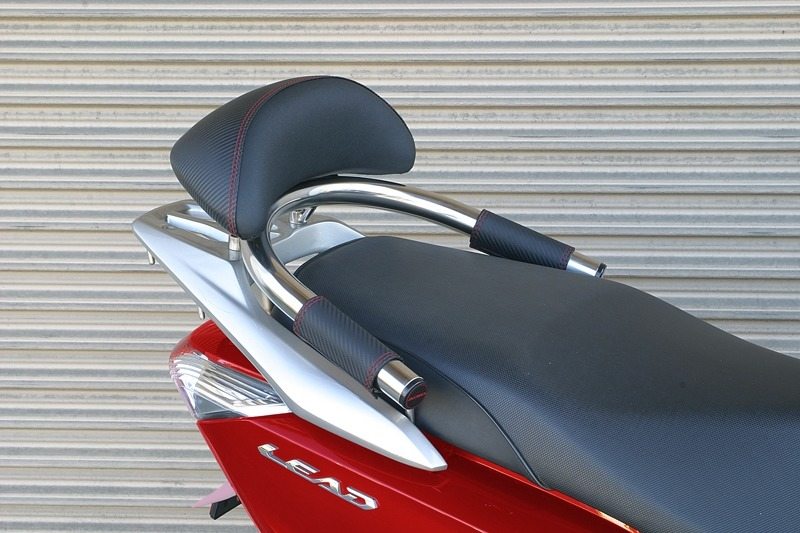ADIO アディオ タンデムバー リード125 HONDA ホンダ グラブバー・タンデムバー・シーシーバー 外装|ウェビック 店