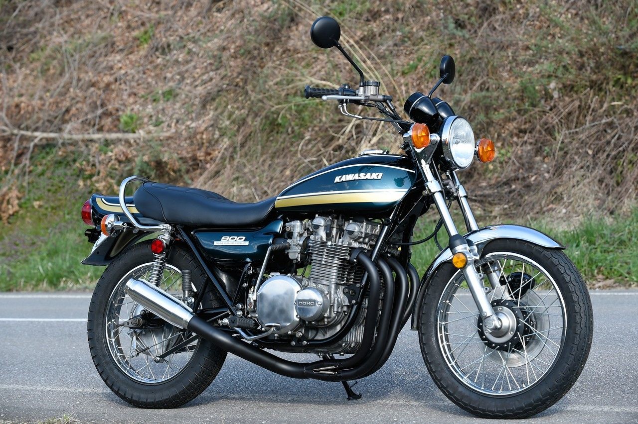 メグロZ7 モナカマフラー メグロZ7 モナカマフラー