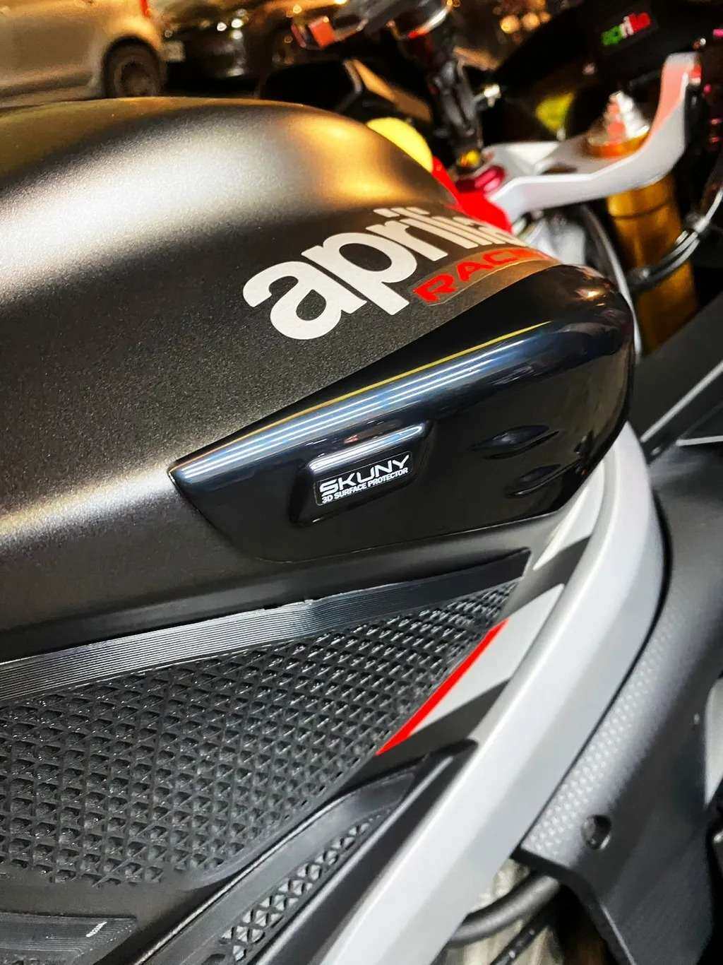SKUNY スクーニー 3D リジッド タンクパッド RS 660 APRILIA アプリリア タンク関連 外装