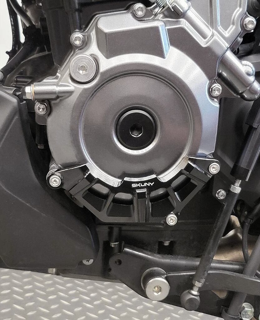 SKUNY スクーニー エンジンスライダー GSX-8R SUZUKI スズキ エンジンスライダー・フレームスライダー フレーム