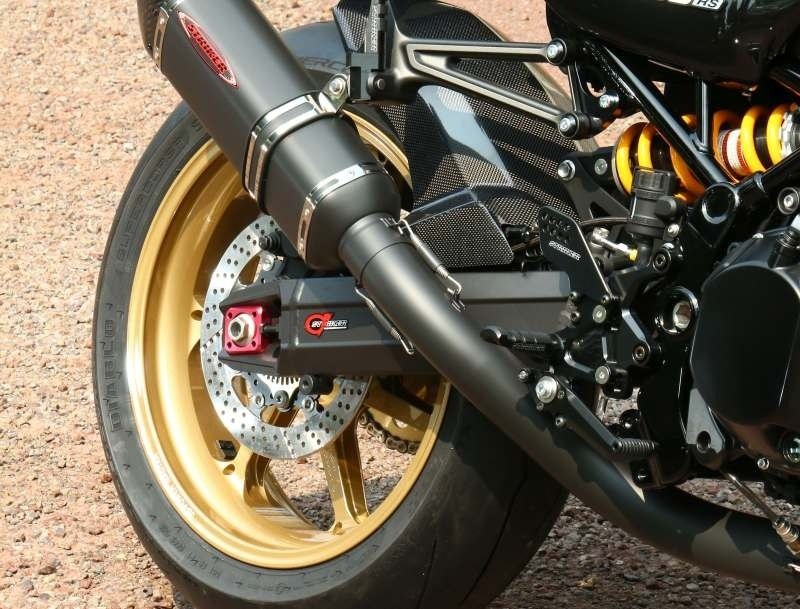 STRIKER ストライカー G-STRIKER スイングアーム Z900RS CAFE KAWASAKI カワサキ 足回り スタンドフック受け：M10 / チタンチェーンアジャスターボルト：無し / チェーン引きタイプ／コマ色：レーシングアジャスタータイプ(後引き)／レッドアルマイト