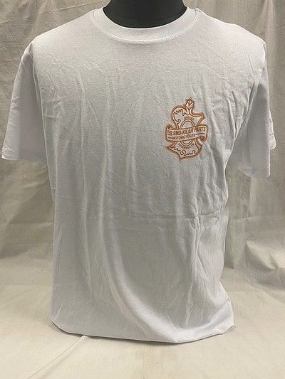 部品屋K&W 【EMD】EMD 半袖ロゴTシャツ ホワイト×オレンジ Tシャツ アパレル