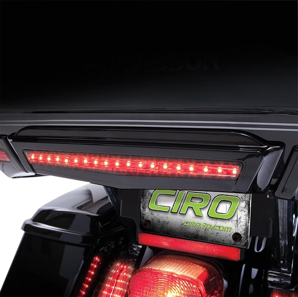 CIRO チロ マーカーライトブレーキ センター ブラック 【LIGHT BRAKE CENTER BLACK [2010-1278]】 Electra Glide Ultra Classic EFI - FLHTCU 2014 2017 Low-FLHTCUL 2015 2016 Limited FLHTK Road FLTRU Low-FLHTKL HARLEY-DAVIDSON ハーレーダビッドソン 灯火類 電装系｜ウェビック　店