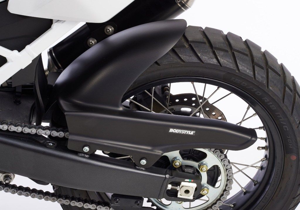 BODY STYLE ボディースタイル Sportsline rear hugger XL750 Transalp HONDA ホンダ リアフェンダー フェンダー関連 外装｜ウェビック　店 27,279円