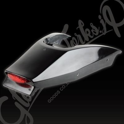 GLEAMING WORKS グリーミンワークス アリゲーターテールカウル STREET750 HARLEY-DAVIDSON ハーレーダビッドソン シートカウル・テールカウル カウル関連 外装 カラー：ブラック塗装仕上げ (LEDテールランプ付き)