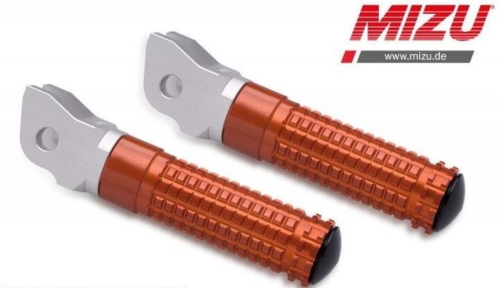 MiZU ミズ Race driver&rsquo;s footpeg，including ABE，Silver/Orange フットペグ ステップ 足回り｜ウェビック　店