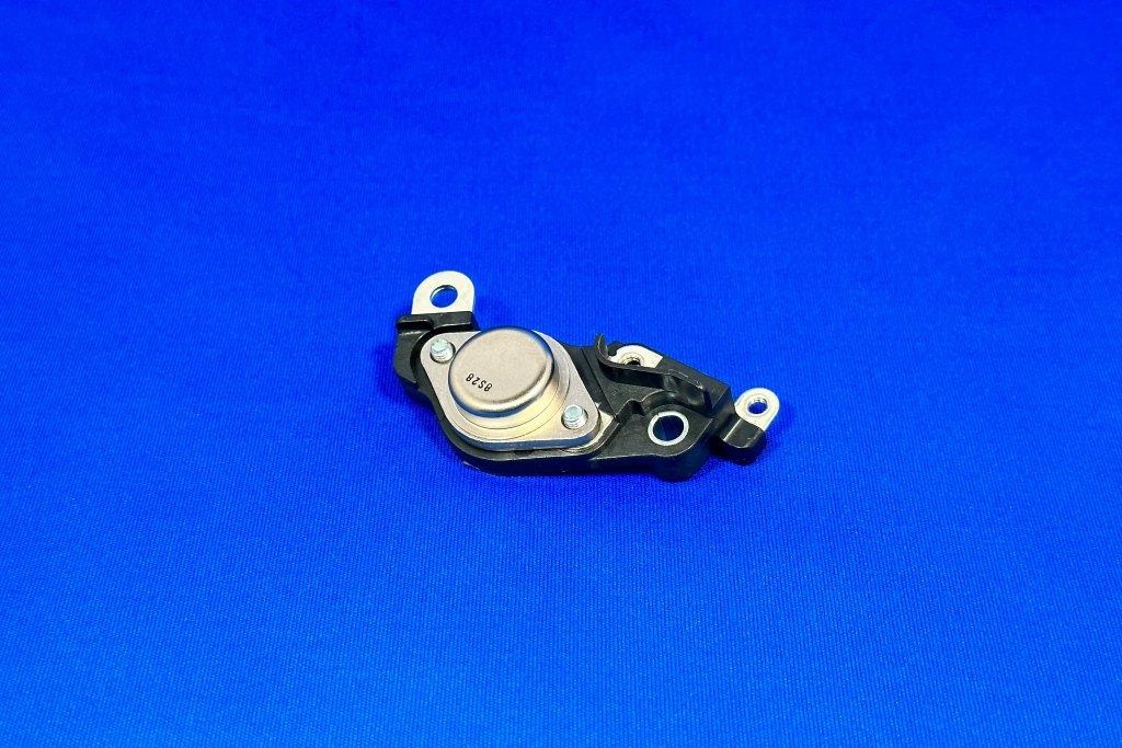m-tech エムテック ICレギュレーター GSX-R750 GSX-R1100 GSF1200 SUZUKI スズキ レギュレーター・レクチファイヤ 電装系|ウェビック 店