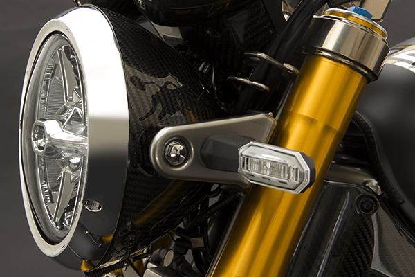 MOTO CORSE モトコルセ カーボンファイバー ヘッドライトケース Z900RS KAWASAKI カワサキ ヘッドライト 灯火類 電装系