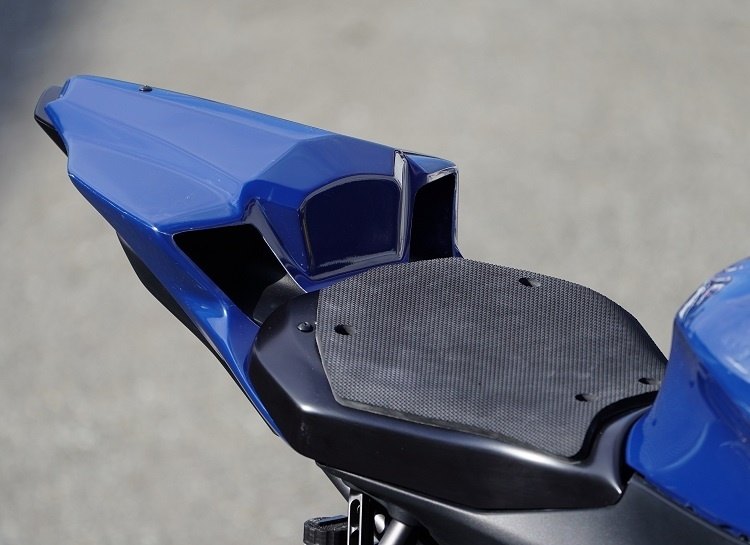 EIGHT(才谷屋) エイト(サイタニヤ) シングルシート YZF-R7 YAMAHA ヤマハ シングルシートカウル シート関連 外装|ウェビック 店