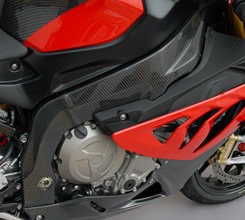 Magical Racing マジカルレーシング フレームガード S1000RR BMW フレームカバー フレーム｜ウェビック　店 32,485円