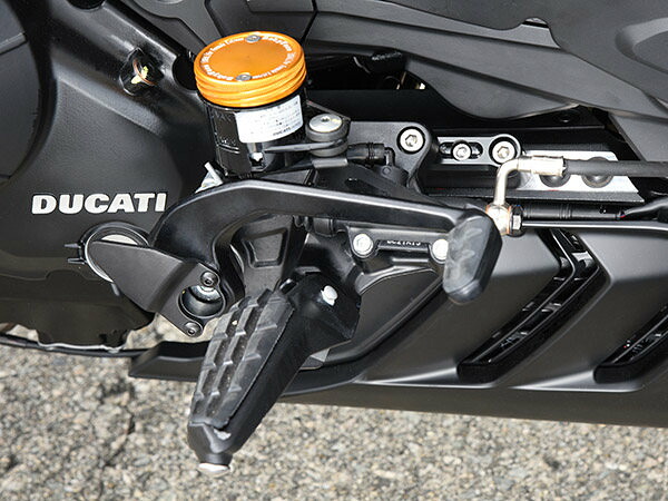 BABYFACE ベビーフェイス シーソーペグ XDiavel DUCATI ドゥカティ シフトペダル ステップ 足回り