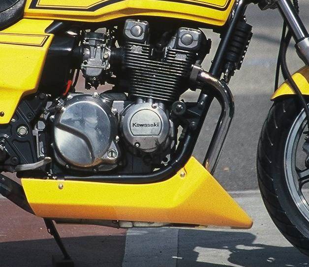 cb400sf モトズームアンダーカウル CB400SB モトズームアンダーカウル装着（前編） - YouTube