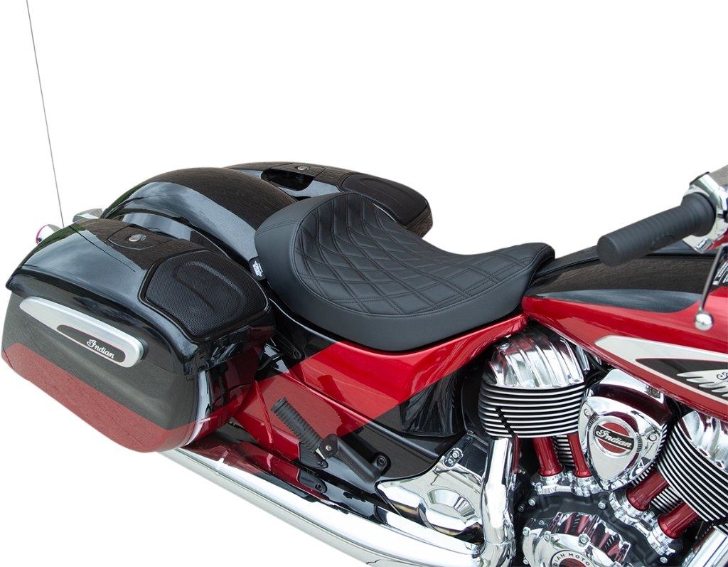 Drag Specialties ドラッグスペシャリティーズ ソロシート［0810-2267］ Roadmaster Classic Chieftain Limited Springfield Elite Dark Horse Chief INDIAN MOTORCYCLE インディアン シート シート関連 外装｜ウェビック　店