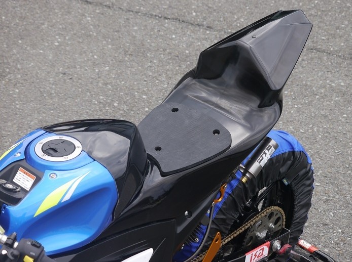 楽天市場】SUZUKI スズキ シングルシートカウル GSX-R1000 GSX