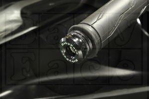 ベビーフェイス　バーエンド　Φ35 ロング　黒　カワサキ M8凹 ベビーフェイス バーエンド Φ35 ロング 黒 カワサキ M8凹 - メルカリ