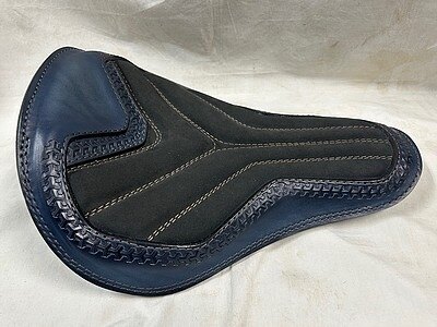 部品屋K&W 【Lucky Custom Leather】サドルシート シート シート関連 外装