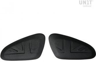 UNIT GARAGE ユニットガレージ Unit Garage Triumph Rubber knee pads | 3140 BONNEVILLE T100 T120 SCRAMBLER 1200 XC XE 900 STREET CUP THRUXTON 1200R TRIUMPH トライアンフ ニーグリップパッド タンク関連 外装 15,999円