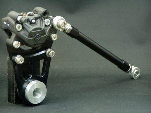 ゼファー400(Ｃ型)　リアブレーキキャリパー(2pot) バリオスにも ゼファー400(C型) リアブレーキキャリパー(2pot) バリオスにも