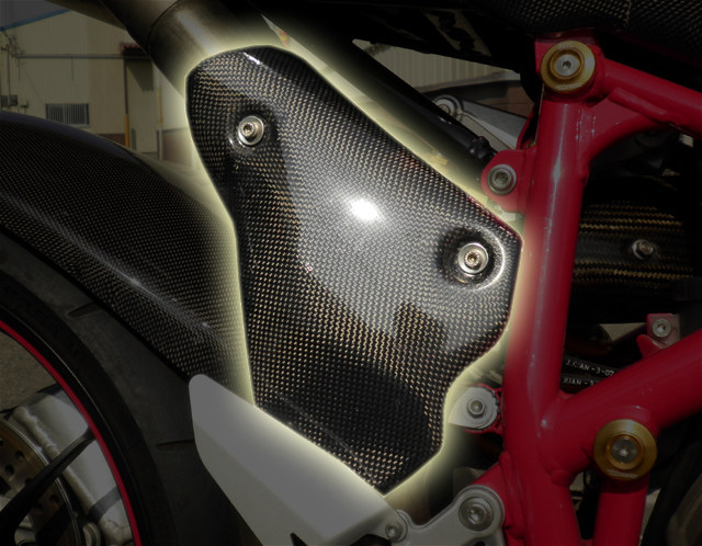 EIGHT(才谷屋) エイト(サイタニヤ) マフラーヒートガード DUCATI 1098 848 1198 ドゥカティ マフラーガード・ヒートガード マフラー