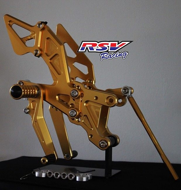RSV racing アールエスブイレーシング Rearset adjustable YZF-R1 09-12 YAMAHA ヤマハ バックステップ ステップ 足回り