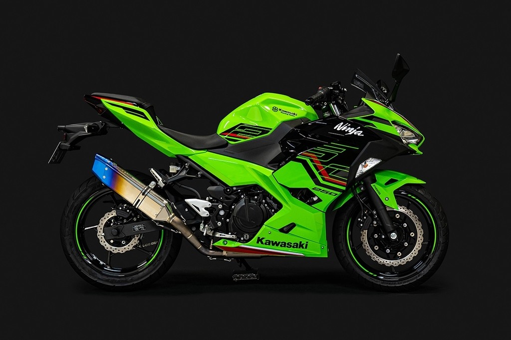 TRICKSTAR トリックスター 政府認証フルエキゾーストマフラーIKAZUCHI Ninja250 KAWASAKI カワサキ フルエキゾーストマフラー マフラー タイプ：IKAZUCHI焼チタンサイレンサー｜ウェビック　店