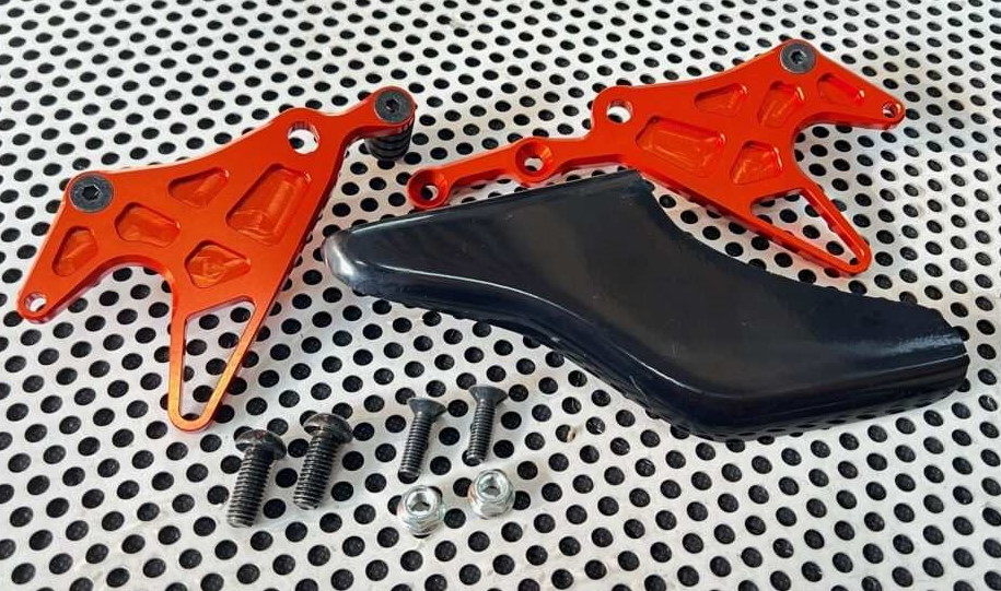 SUPER NOW スーパーナウ CBR600RR 07- カニフック HONDA ホンダ スタンドフック フレーム カラー：オレンジ / タイプ：スプロケットガード有り FRP