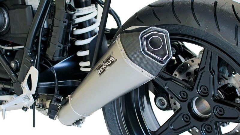 REMUS レムス Hypercone，Slip On Muffler With Connecting Tube Low To Mount Sozius Footpegs，Titanium，EC Homologation スリップオンマフラー マフラー