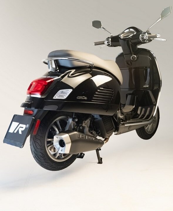 REMUS レムス ステンレスブラック スポーツマフラー，削り出しアルミエンドキャップ，シルバーコート，エキパイ キャタライザー(触媒)なし，ECE型式認証なし，パワーリング ゴールド スリップオンマフラー マフラー｜ウェビック　店