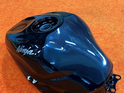 CLEVER WOLF クレバーウルフ タンクプロテクター ZX-4R ZX-25R KAWASAKI カワサキ タンクパッド タンク関連 外装
