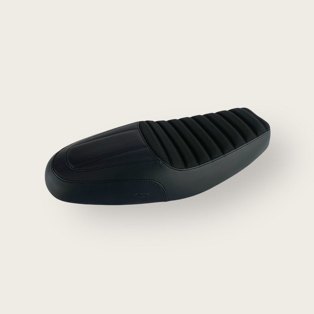 JPヴィンテージ　ロッカーシート中古　スラクストンRSで使用 JPヴィンテージ ロッカーシート中古 スラクストンRSで使用 JP