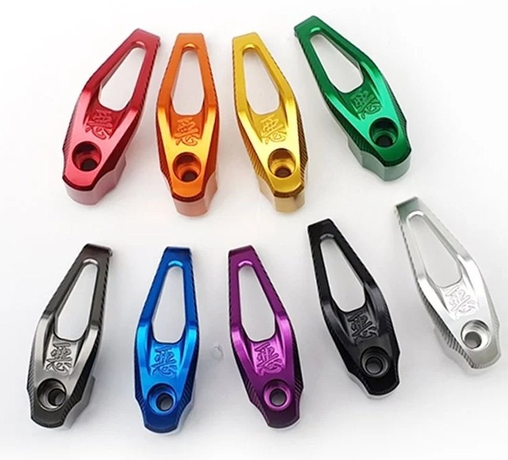 DOGHOUSE ドッグハウス アルミ製 収納ボックスフックキット DRG SYM ツーリングフック｜ウェビック　店 7,881円