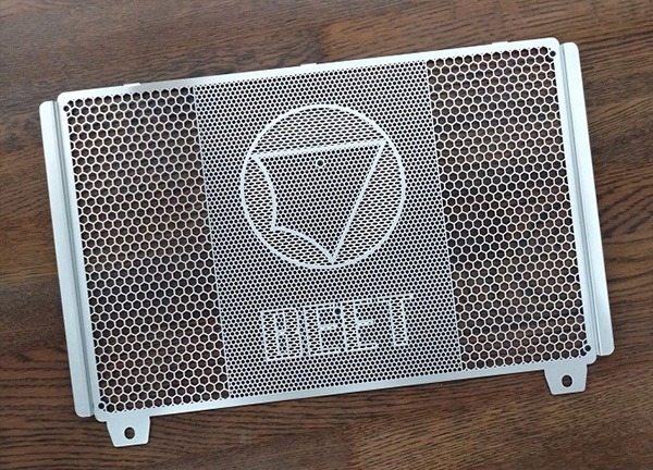 美品 ビート BEETラジエターコアガード ZRX400 Amazon | BEET(ビート) ラジエターガードZRX400/2 0621-K69-00