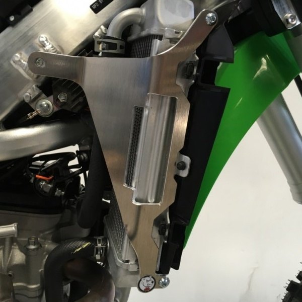 AXP RACING エーエックスピーレーシング ラジエターガード KX250F KAWASAKI カワサキ ラジエーターコアガード・オイルクーラーコアガード 冷却関連 エンジン