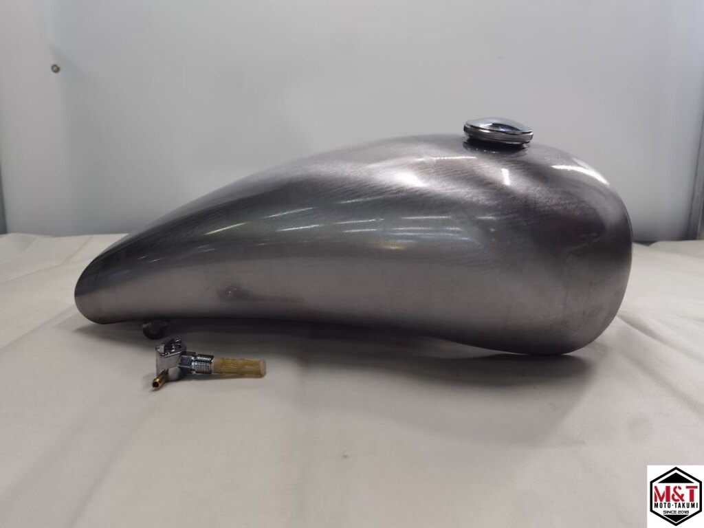 MOTO・TAKUMI モトタクミ ストレッチタンク 10L コック・キャップ付き ドラッグスター400 ドラッグスタークラシック400 YAMAHA ヤマハ ガソリンタンク タンク関連 外装 42,119円