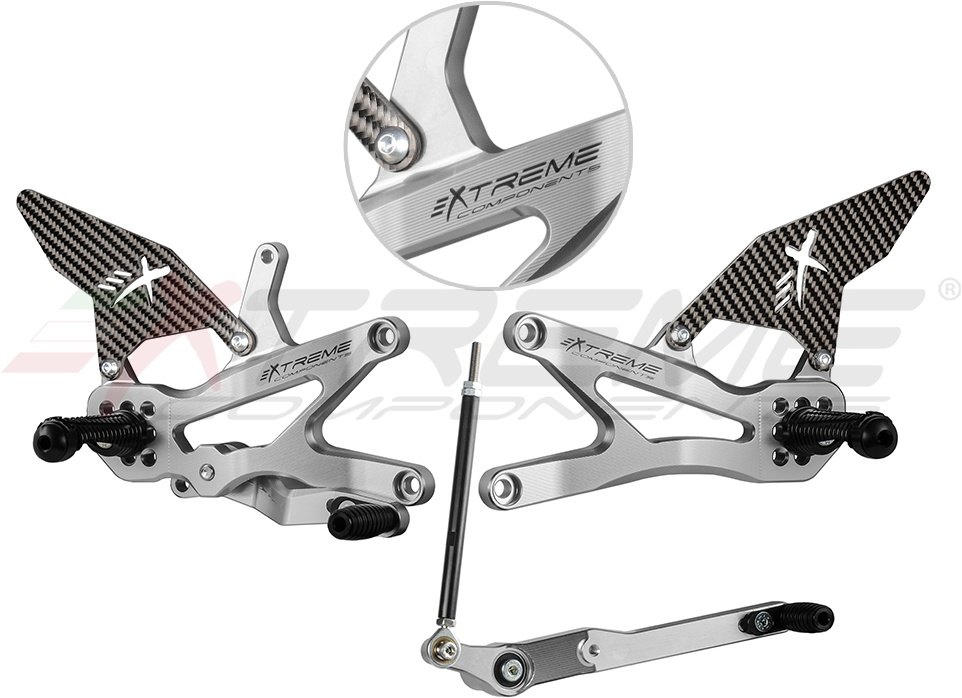EXTREME COMPONENTS エクストリームコンポーネンツ GP EVO バックステップキット (標準シフトのみ) CBR 1000 RR-R SP HONDA ホンダ バックステップ ステップ 足回り タイプ：カーボンヒールガード付き（シルバー）