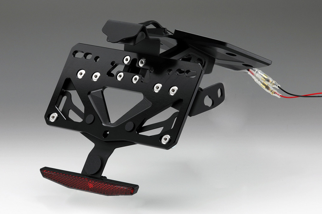 AELLA アエラ ショートナンバープレートホルダー(BMW M1000R’23) M1000R BMW フェンダーレスキット フェンダー関連 外装