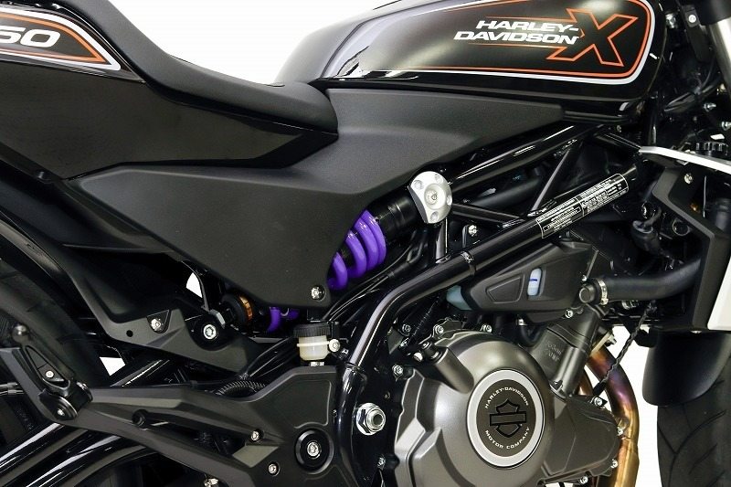 HYPERPRO ハイパープロ モノショック T460 エマルジョンボディ コンスタントライジングレート X350 HARLEY-DAVIDSON ハーレーダビッドソン リアサスペンション サスペンション 足回り｜ウェビック　店