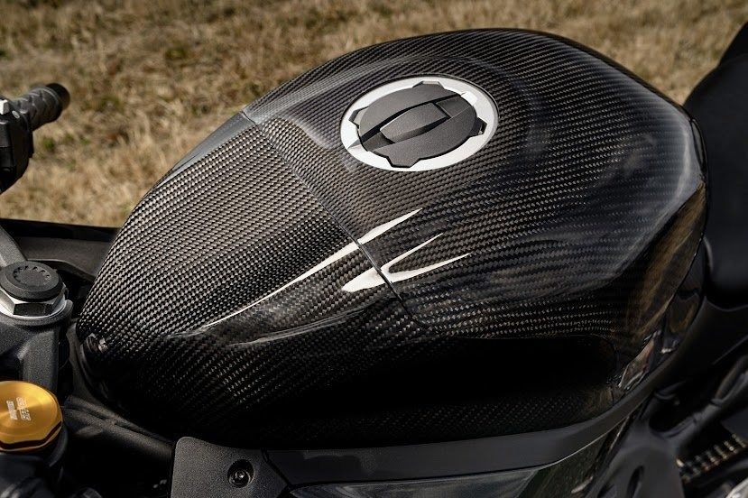 A-TECH エーテック タンクサイドカバーSPL ZX-25R ZX-4R用 楽天市場】A