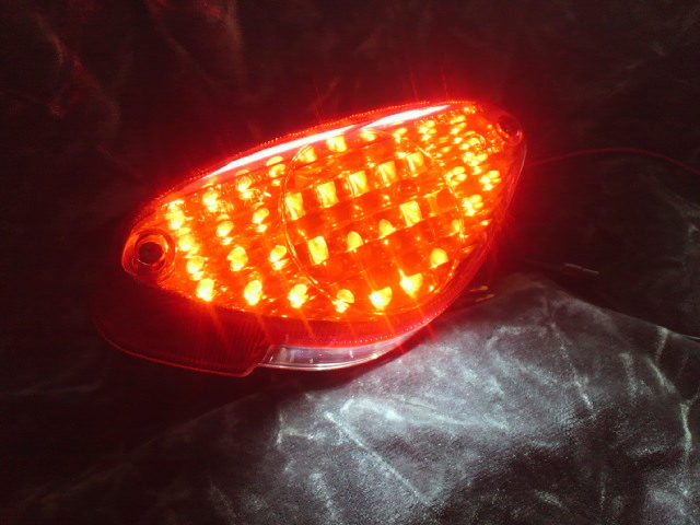 From Neighbor フロムネイバー LEDテールユニット W800 W650 W400 KAWASAKI カワサキ テールランプ 灯火類 電装系｜ウェビック　店 7,546円