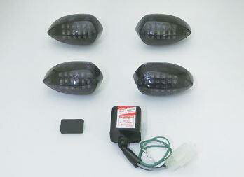 CF POSH CFポッシュ LEDシーケンシャルウインカー MT-07/A MT-09/A TRACER900 XSR700 XSR900 YZF-R25/ABS YZF-R3A/ABS YAMAHA ヤマハ ウインカー 灯火類 電装系|ウェビック 店