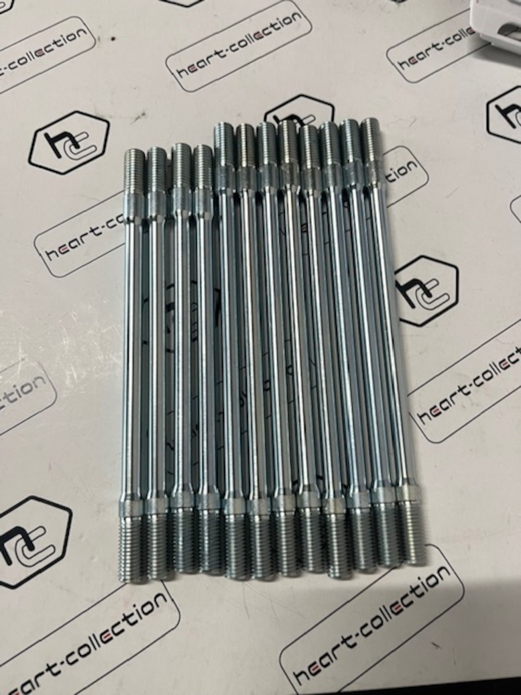 Heart-collection ハート型寄せあわせ ホンダ CBX550F シリンダースタッドボルトセット CBX550F/インテグラ HONDA ホンダ スタッドボルト 発動機部分品 発動機