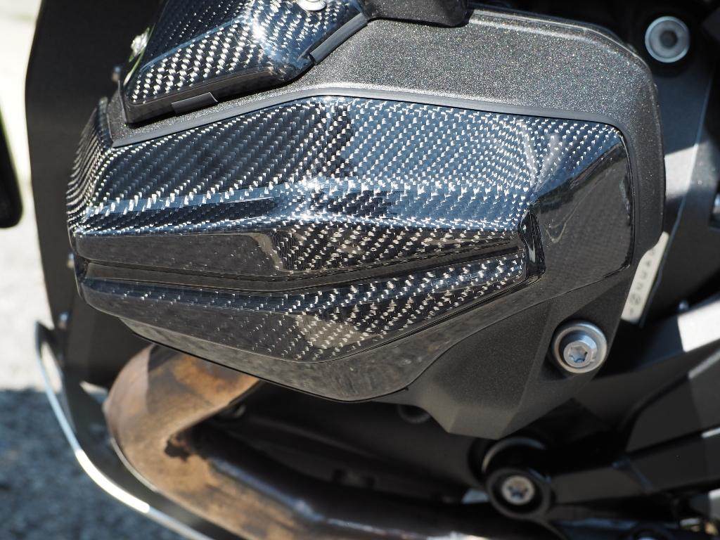 Magical Racing マジカルレーシング ヘッドカバープロテクター R1300GS BMW ヘッドカバー エンジンパーツ エンジン